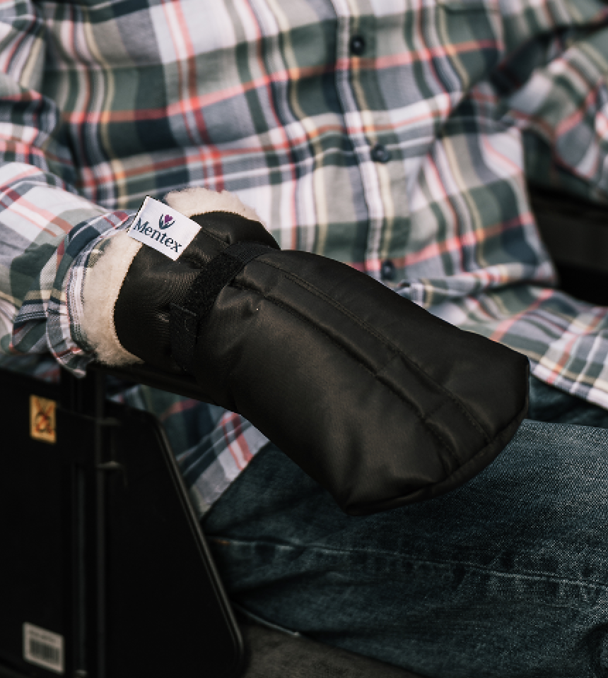 Vante ull utan tumme vuxen rullstol mentex