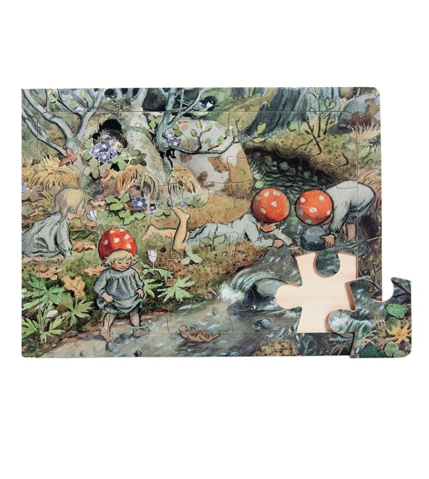 373 Tomtebobarnen, 15 bitars rampussel i trä